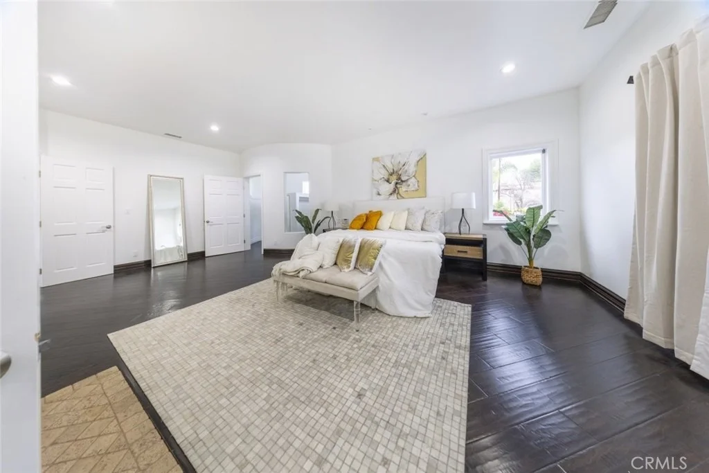Photo of 5157 Avenida Oriente
