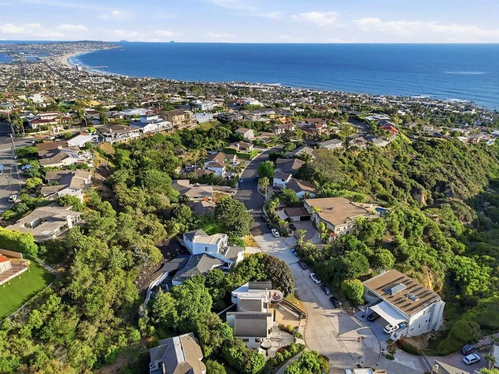 Photo of 6105 Avenida Chamnez