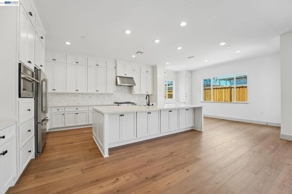 Photo of 427 Trellis Way