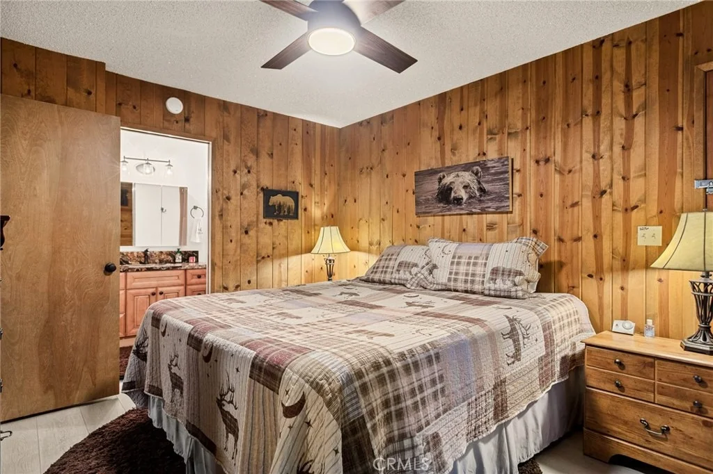 Photo of 824 Oakmont Lane