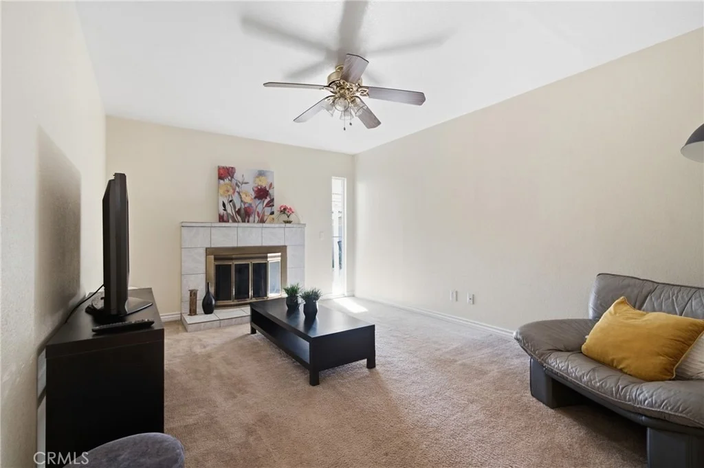 Photo of 3979 Havenhurst