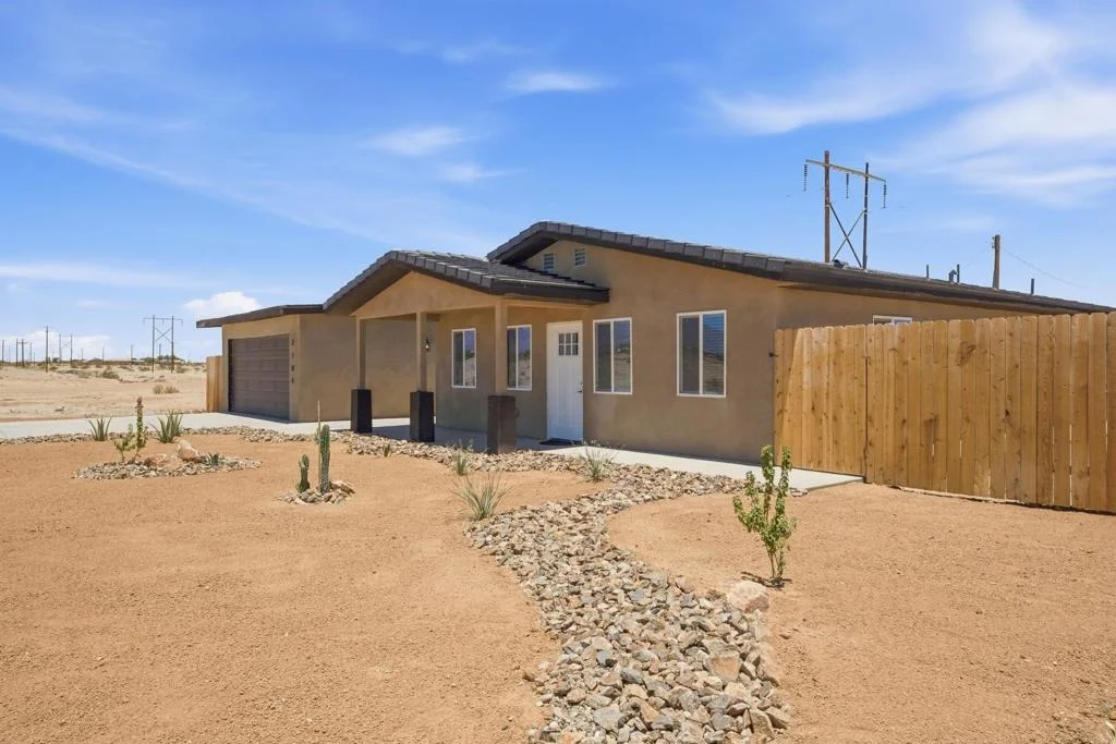Photo of 2184 Riviera Court
