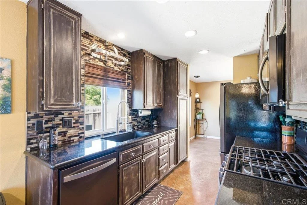 Photo of 329 Calle Adela