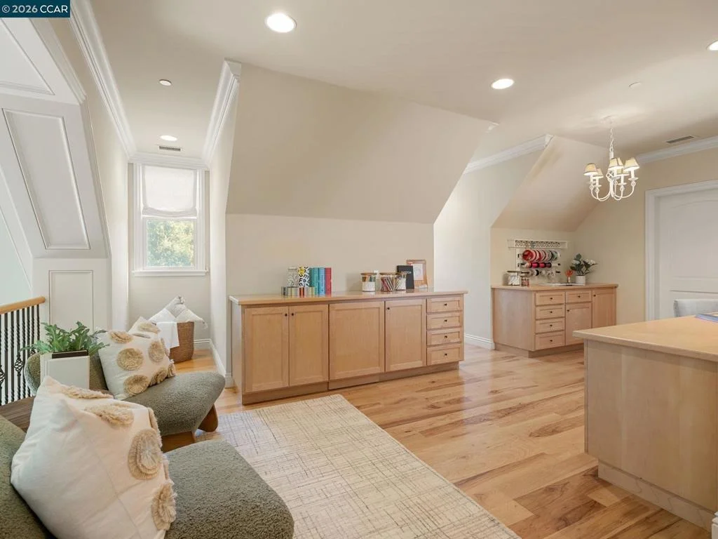Photo of 5401 Penny Ln
