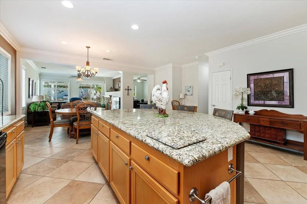 Photo of 28026 Crystal Spring Drive