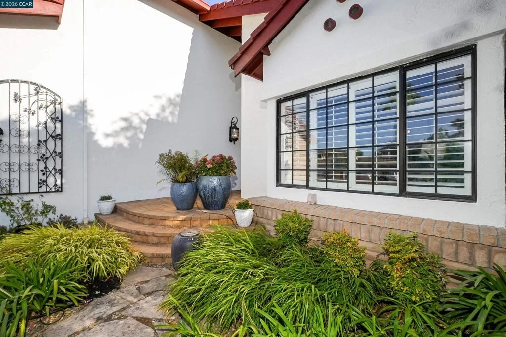 Photo of 100 Opal Ct