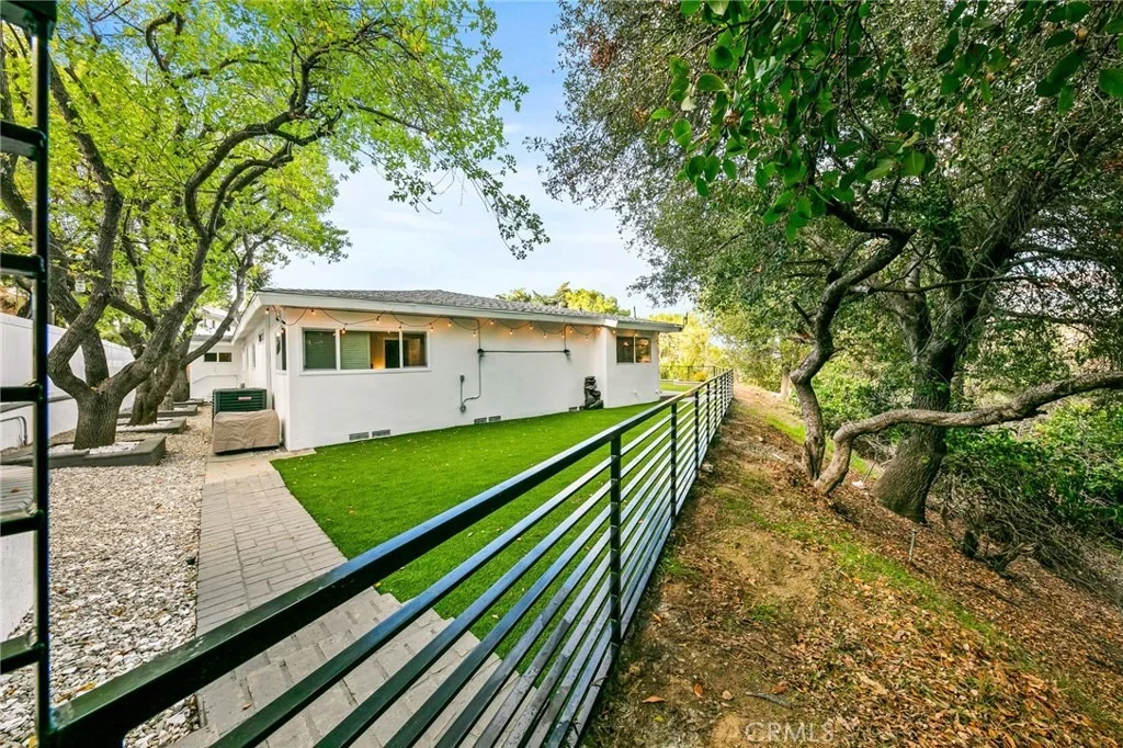 Photo of 3716 Crownridge