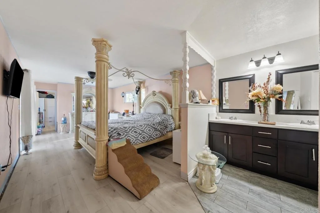 Photo of 2951 Mockingbird Lane