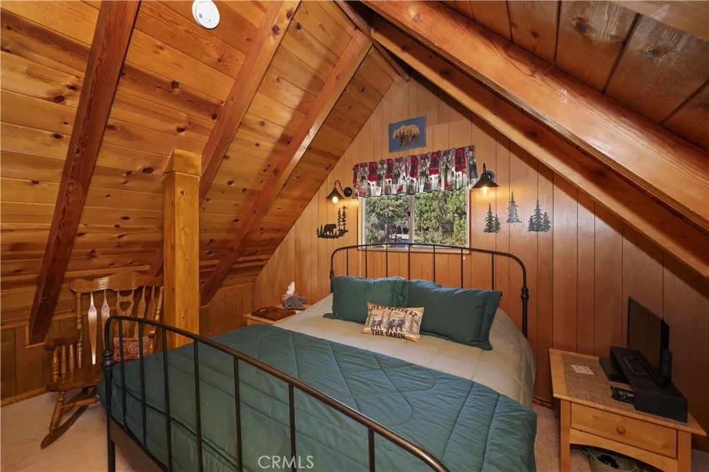 Photo of 698 Highland