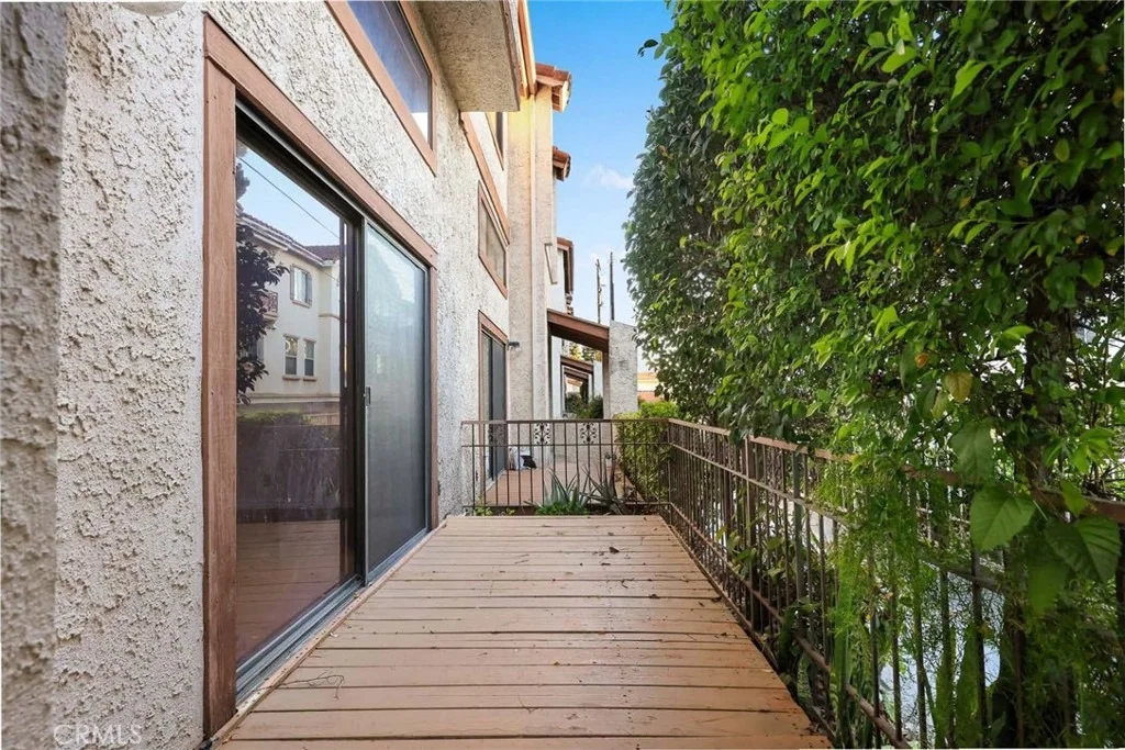 Photo of Unit D at 1006 Arcadia