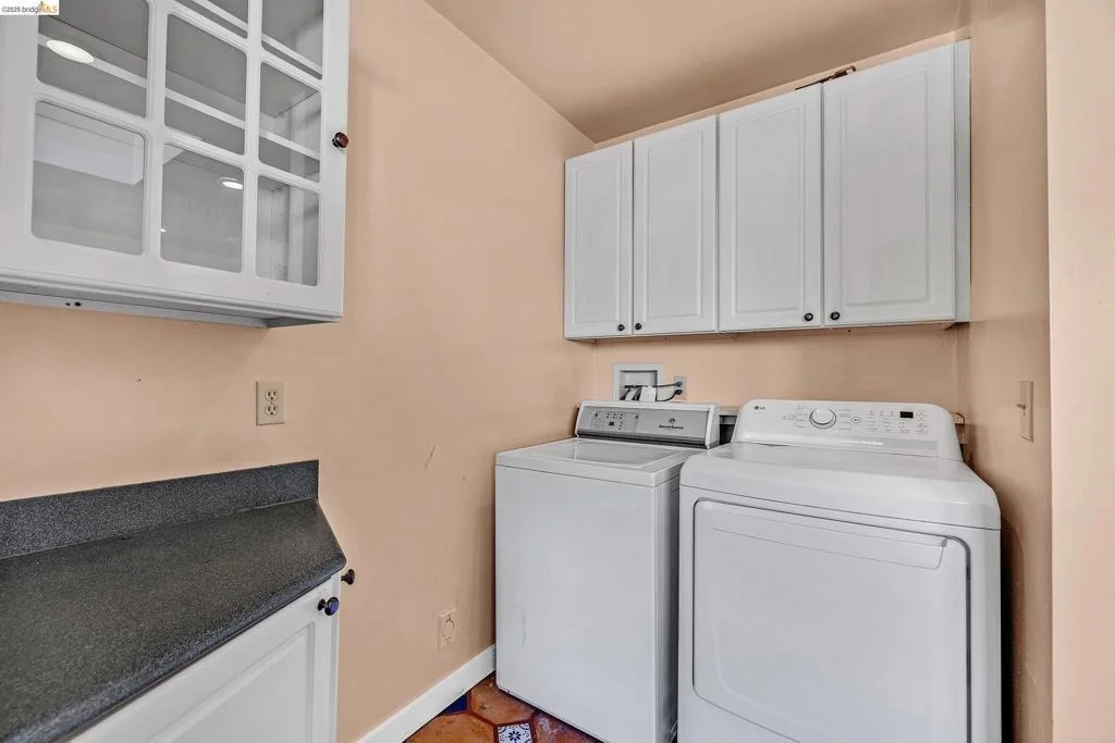 Photo of 455 Arlington Ave