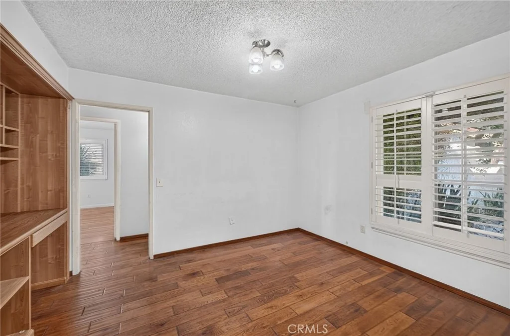 Photo of 1245 Prado