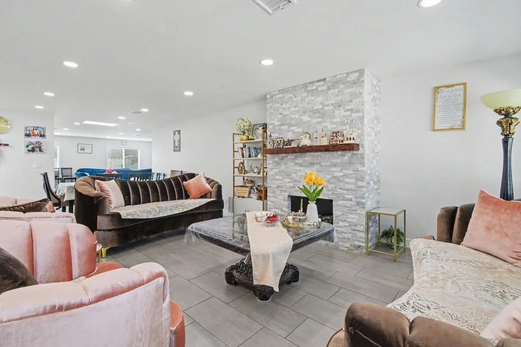 Photo of 8792 Blue Boy Lane