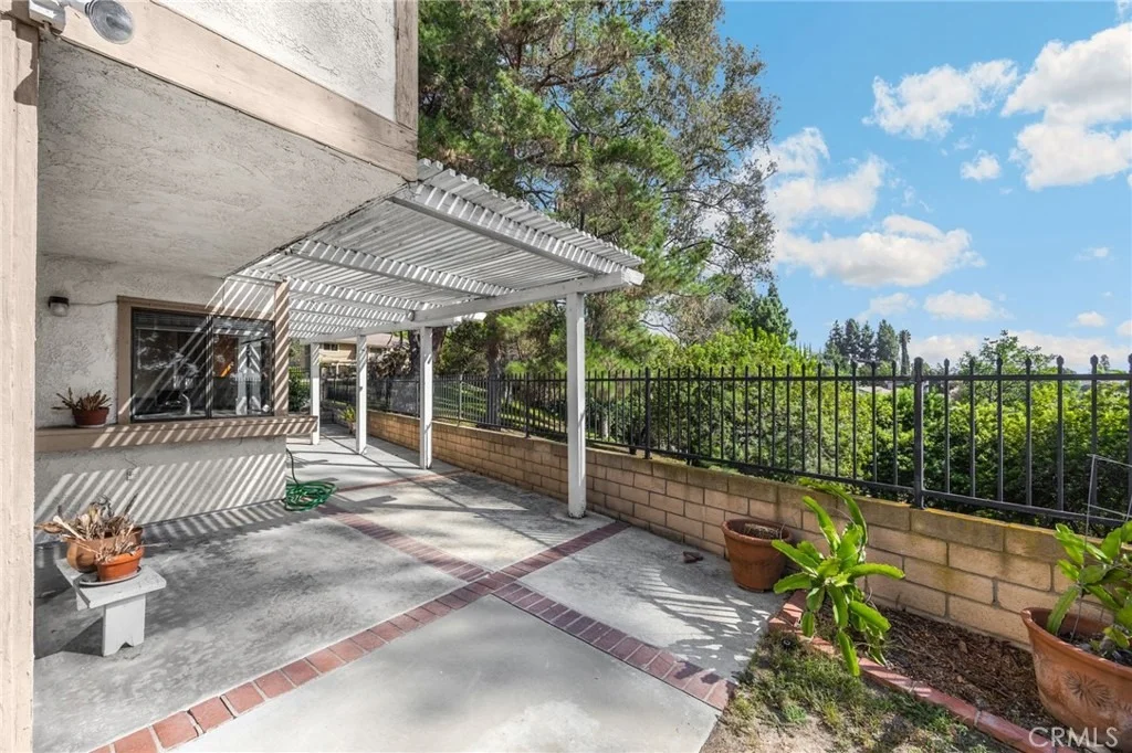 Photo of 404 Sand Canyon Way