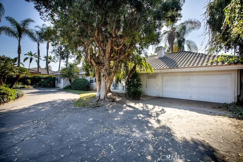 Photo of 8144 Valdina