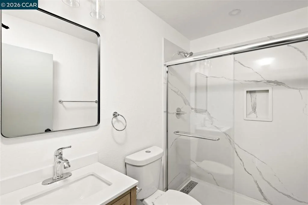 Photo of 26 Polaris Dr