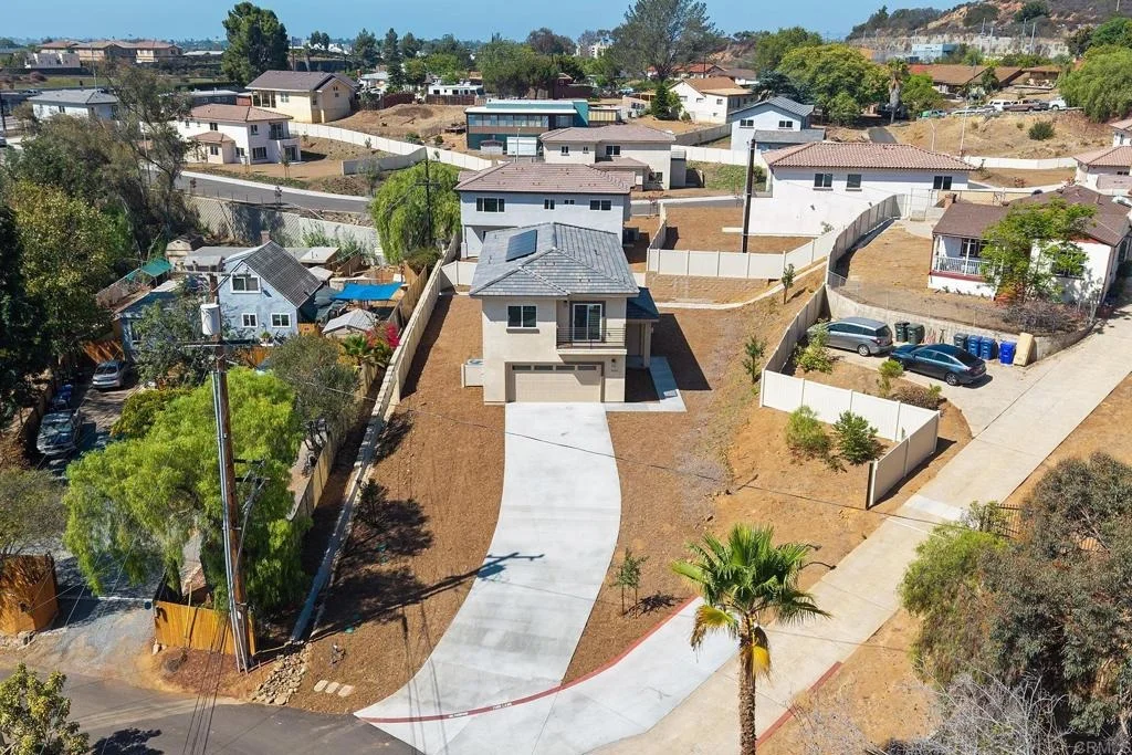 Photo of 3856 American Ave