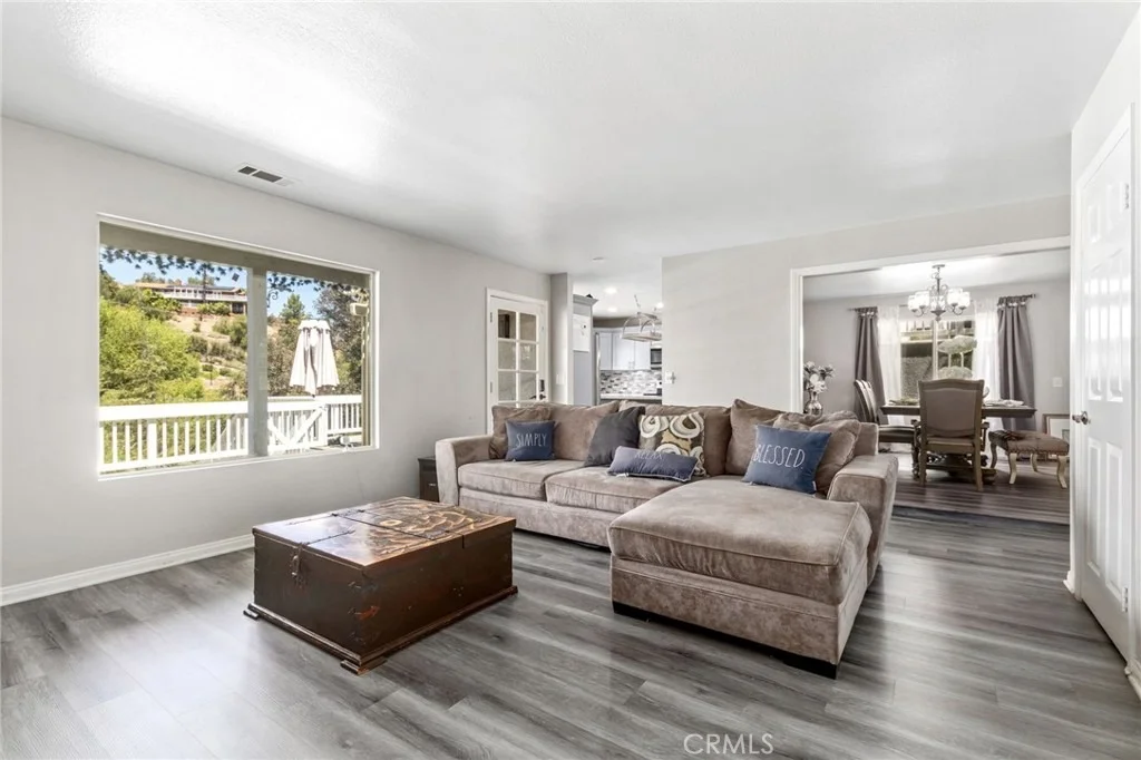 Photo of 22920 Green Pine