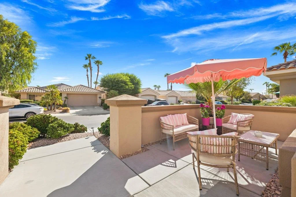 Photo of 38555 Orangecrest Road