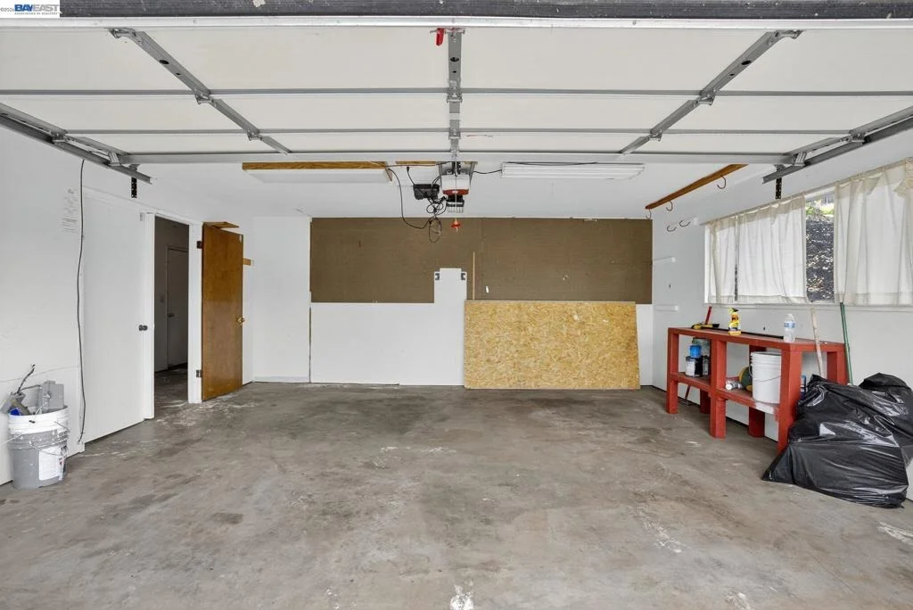 Photo of 350 Elysian Fields Dr