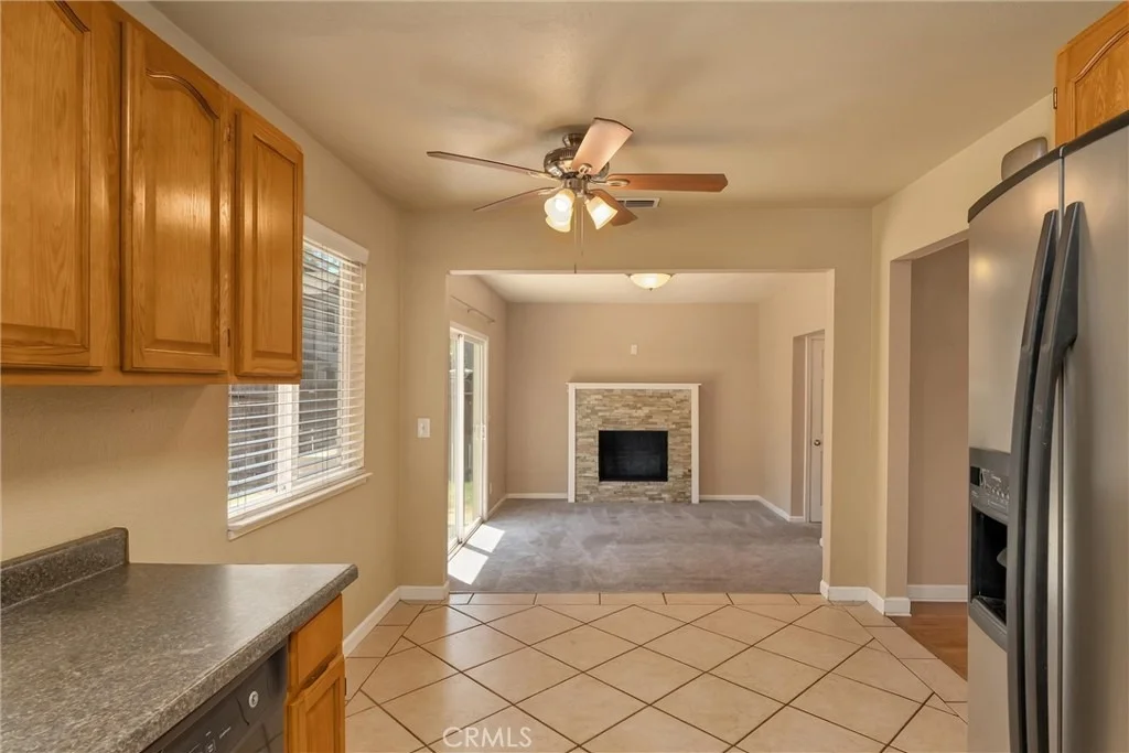 Photo of 827 W 2nd Avenue