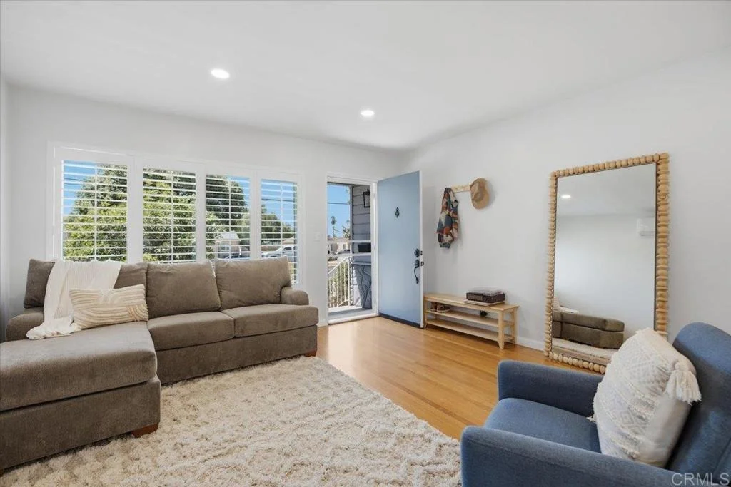 Photo of 677 Fifth Avenue