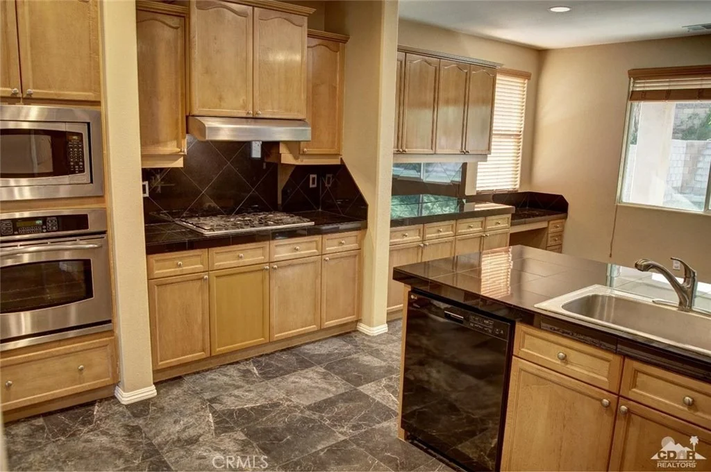 Photo of 42115 Marble Mountain Drive