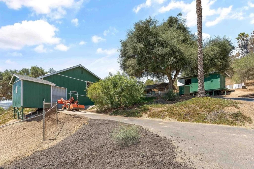 Photo of 4439 La Canada