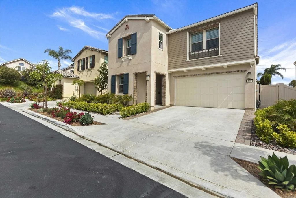 Photo of 250 Treasure Drive