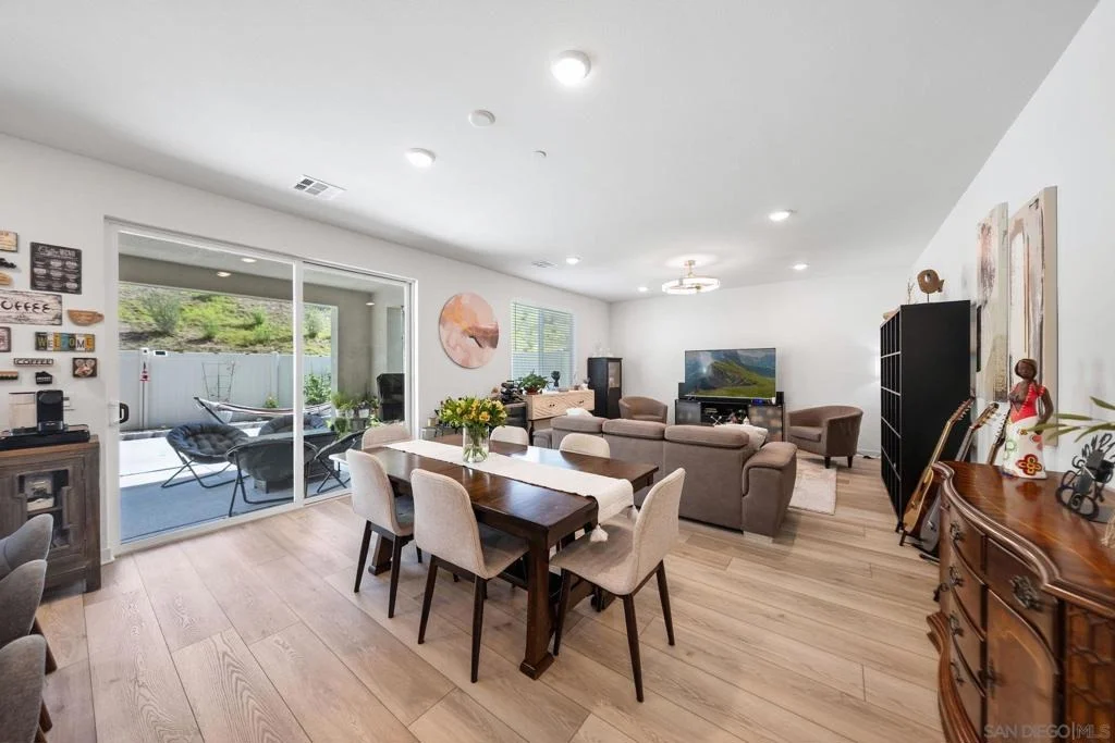 Photo of 35241 Valencia Pt