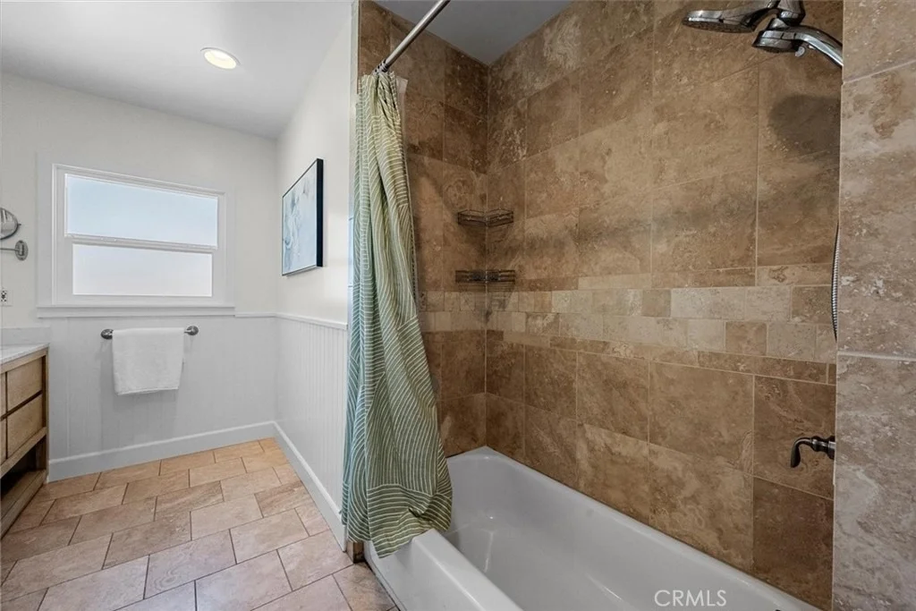 Photo of 816 Grandview