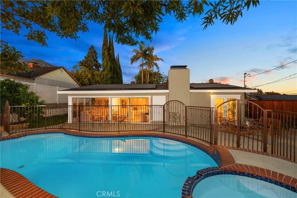 Photo of 1255 Hastings Ranch Drive