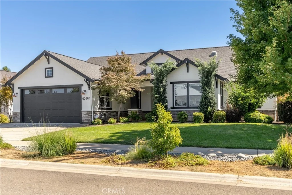 Photo of 1941 Waxwing Way