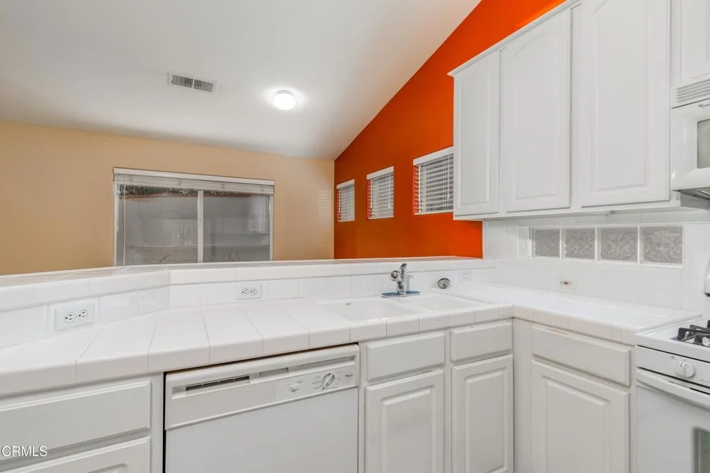 Photo of 9817 Cinderella Avenue