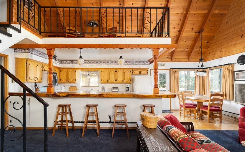 Photo of 31459 Onacrest Drive