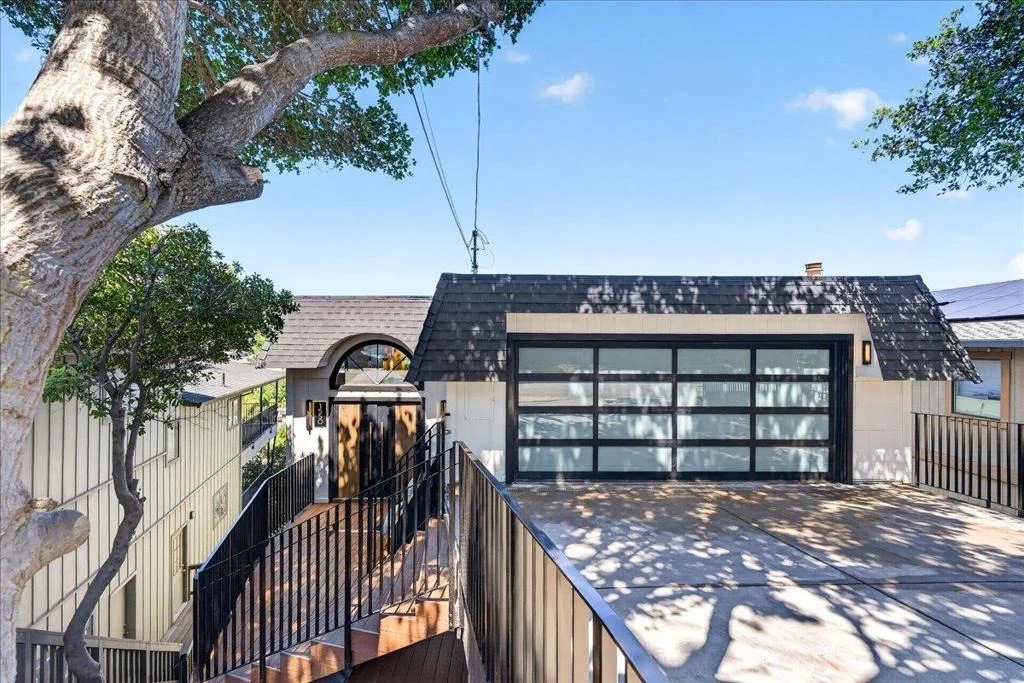 Photo of 1550 Winding Way