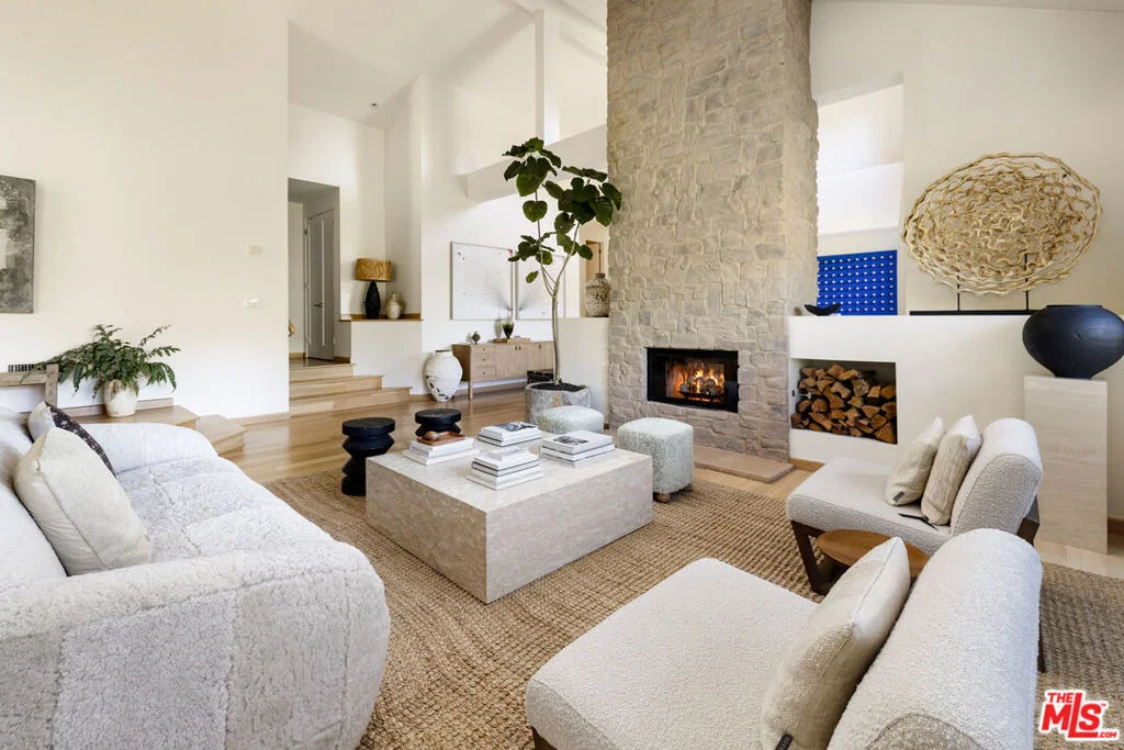 Photo of 315 Calle Elegante