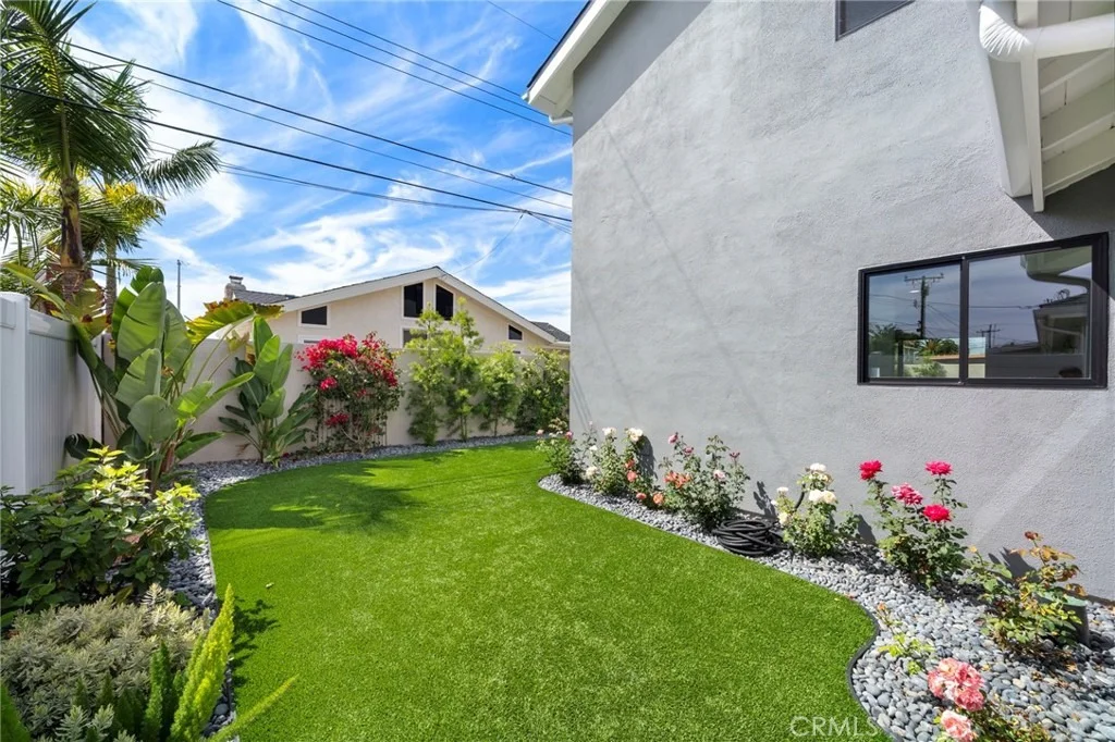 Photo of 17551 Griffith