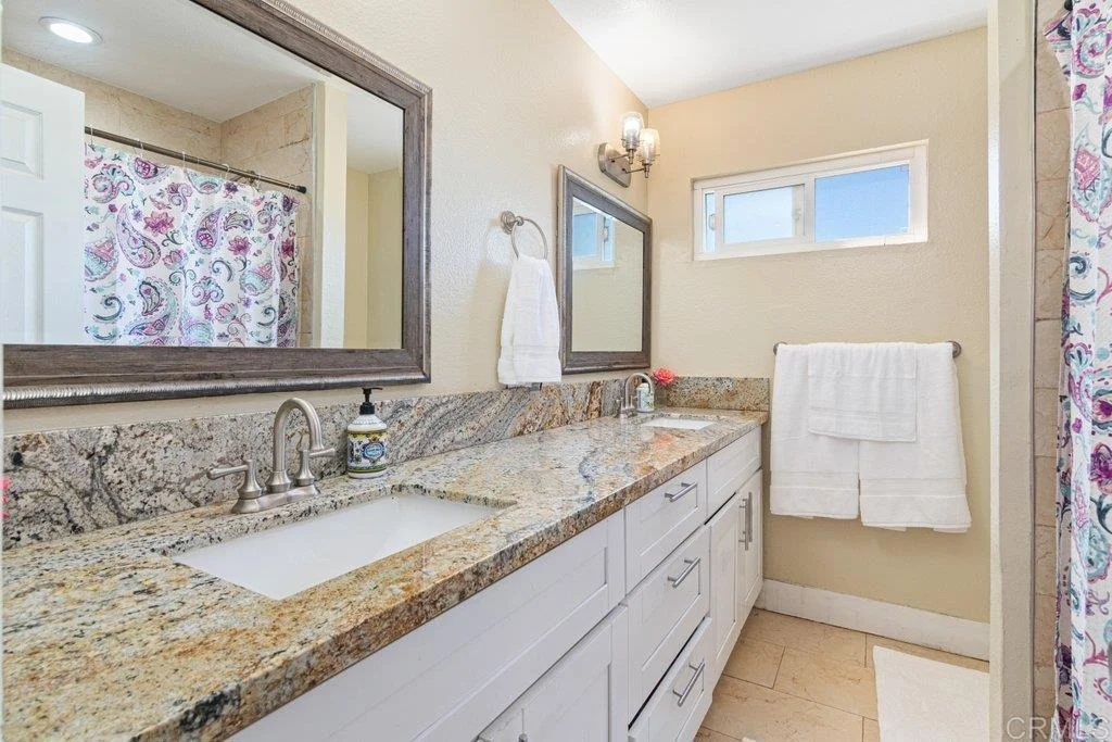 Photo of 5741 Rainbow Heights Road
