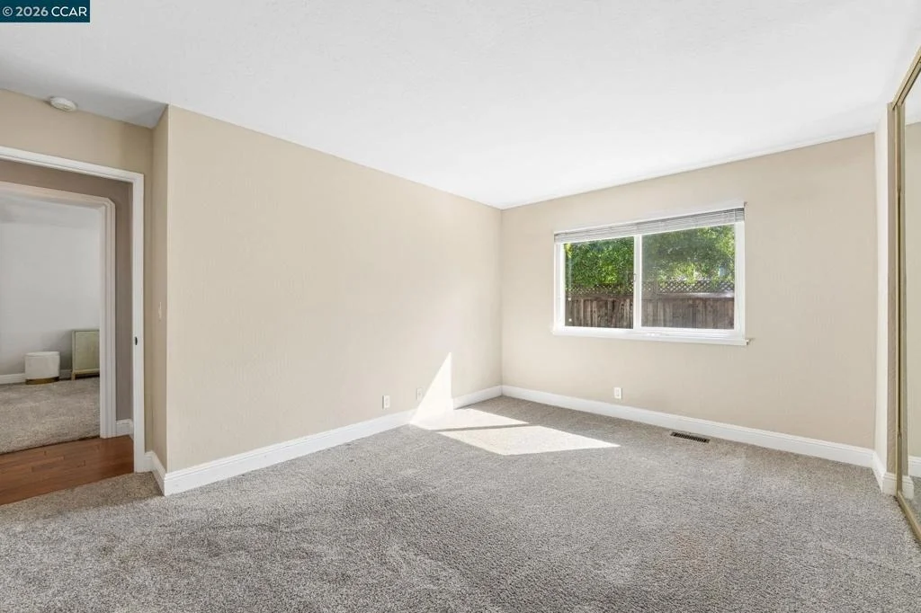 Photo of 4475 Barberry