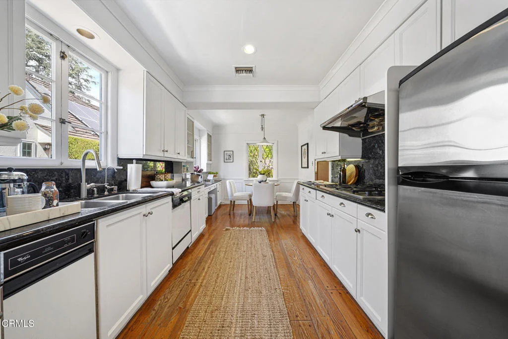 Photo of 1875 Alpine Drive