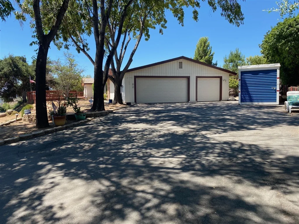 Photo of 1428 Midway Dr