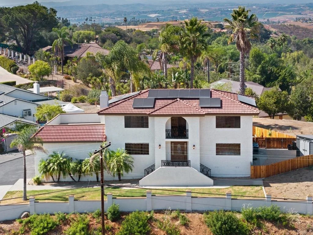 Photo of 1820 Elevado Road