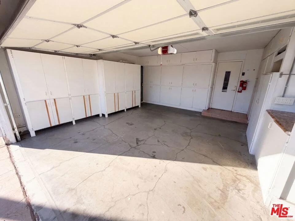 Photo of 14803 Light Street
