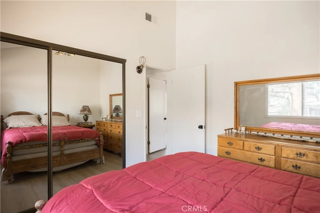 Photo of 1068 Lookout Mountain Road