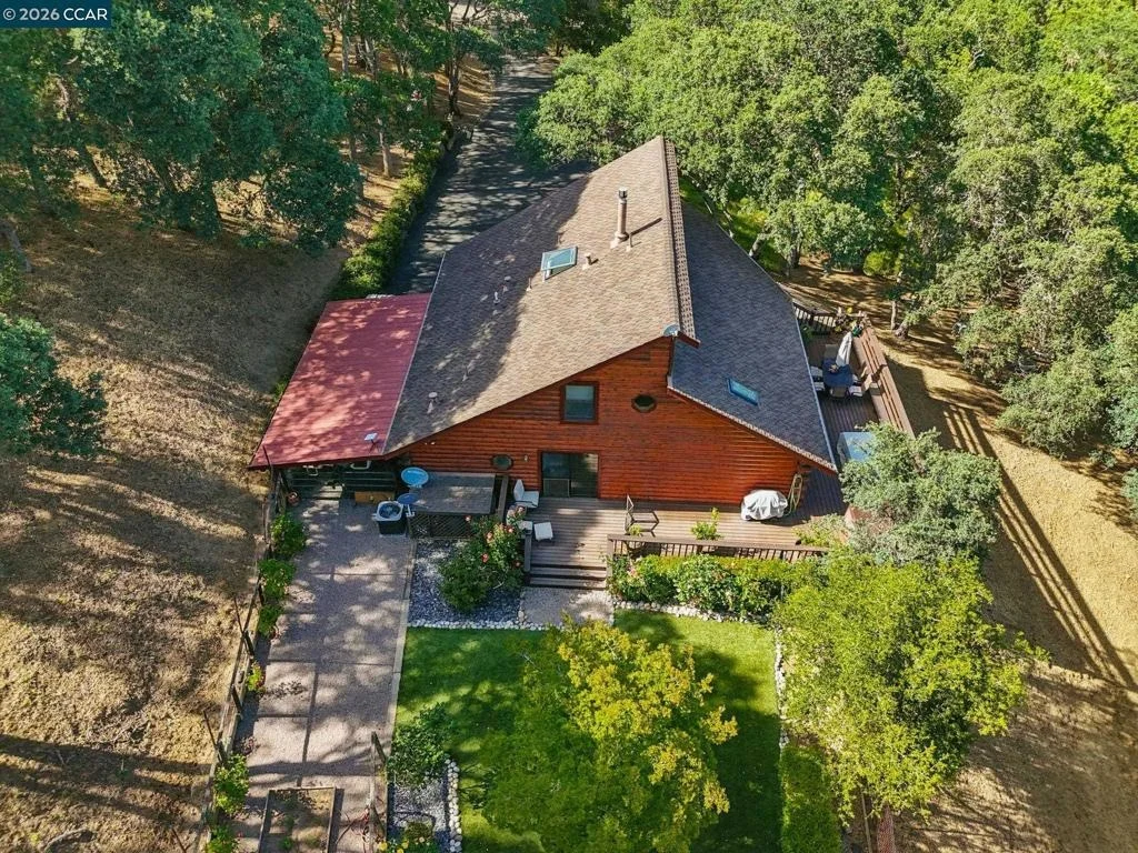 Photo of 2000 Curry Canyon Rd