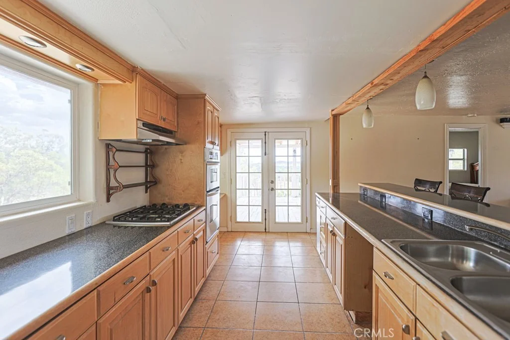 Photo of 38181 Valley Oak