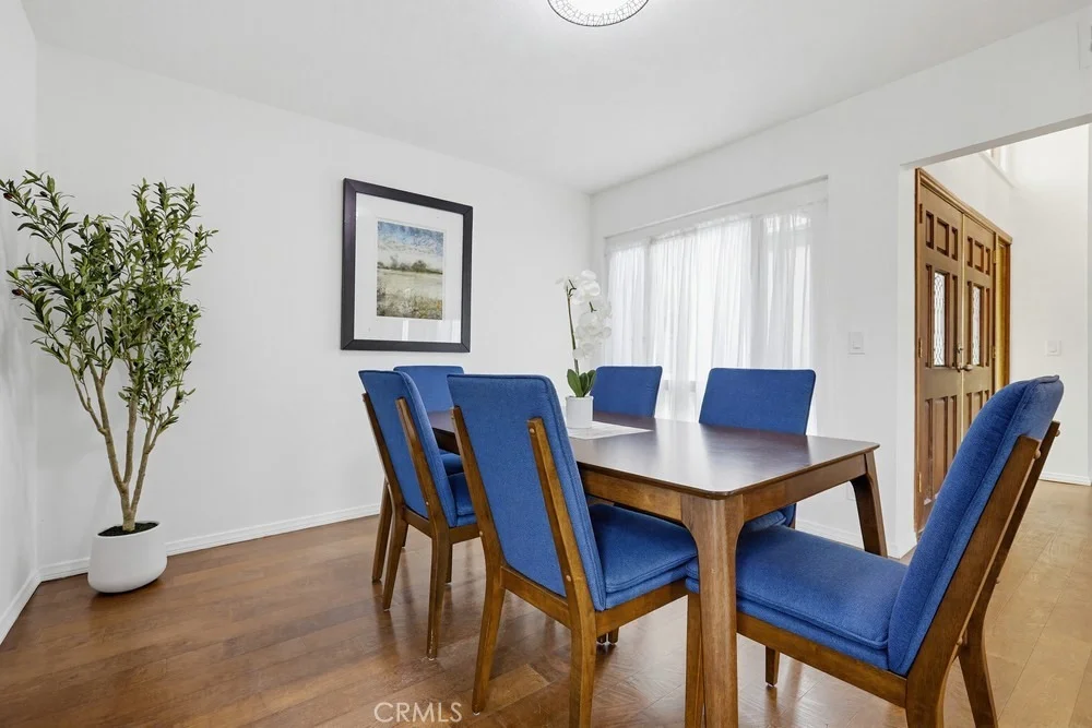 Photo of 4571 Trafalgar
