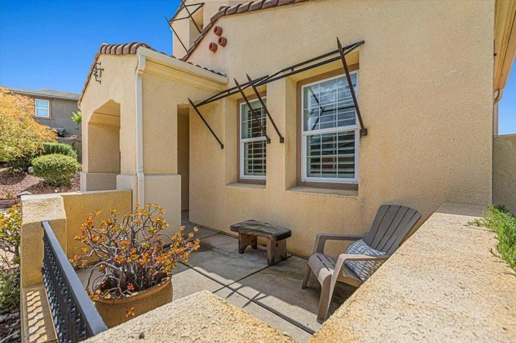 Photo of 1093 Vega Way