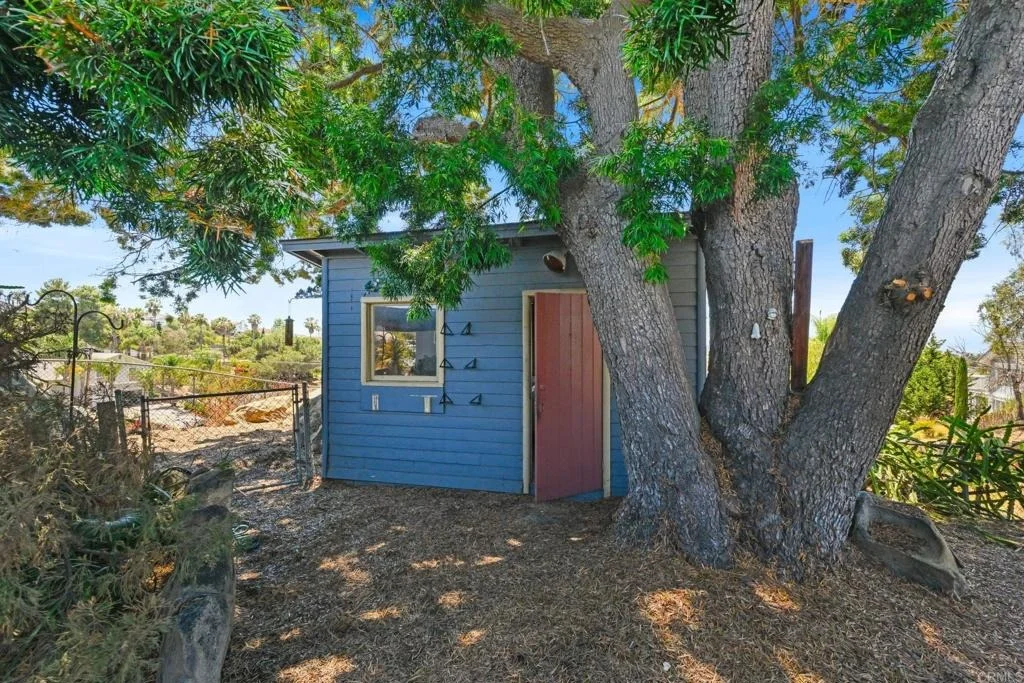 Photo of 673 Monterey Lane